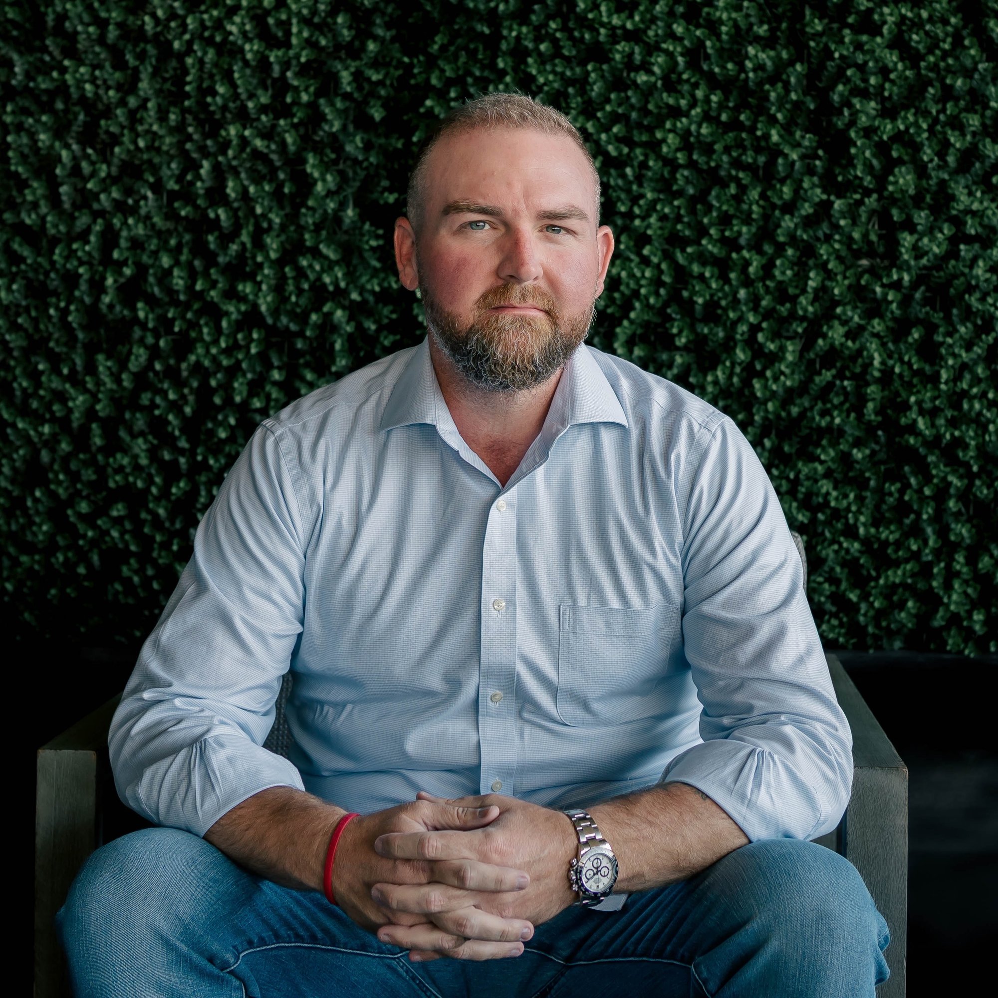 Professional Headshot in Virginia by Stephanie Grooms Artistry