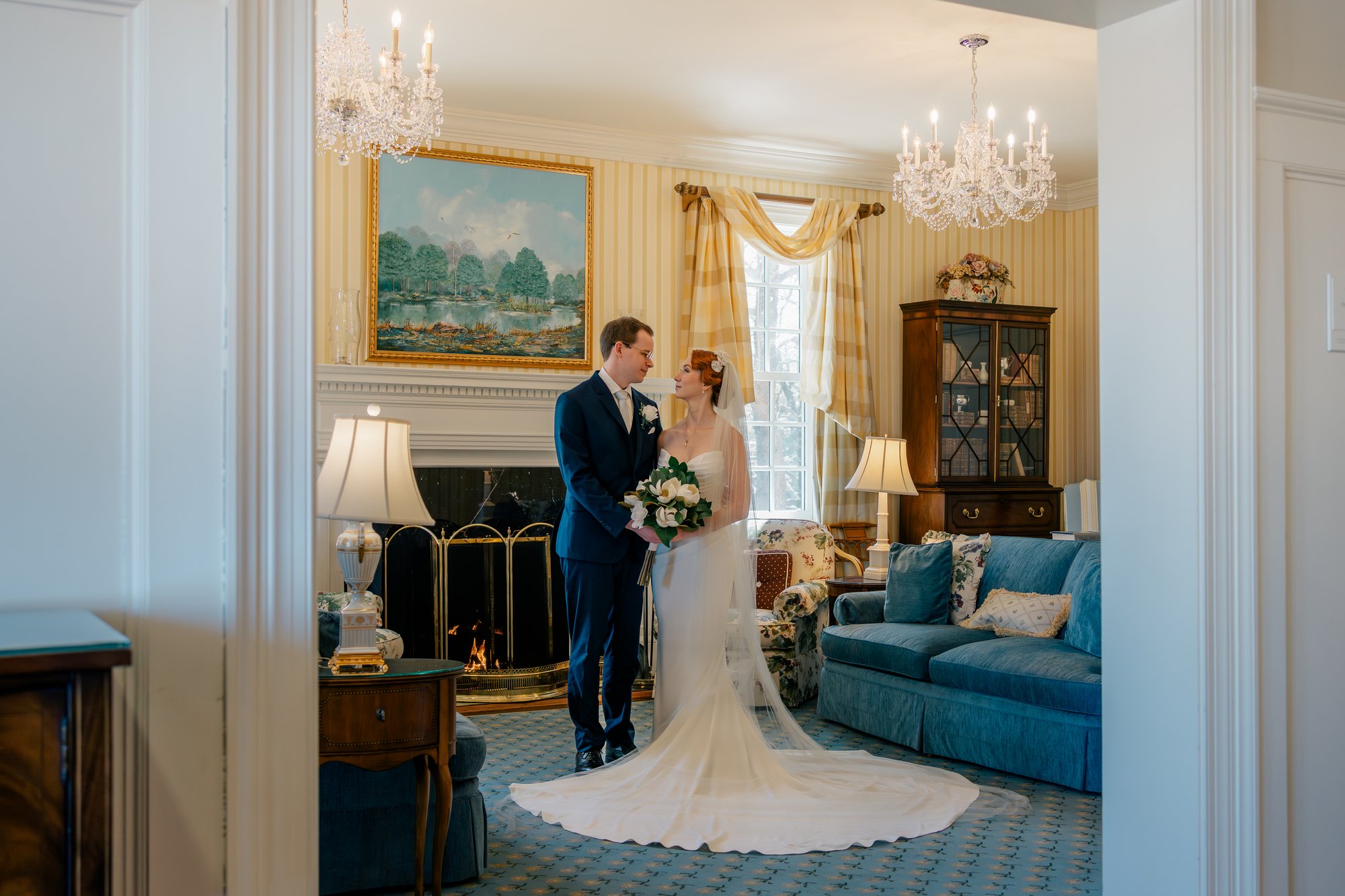 Fredericksburg Virginia Wedding Couple Captured by Stephanie Grooms Artistry