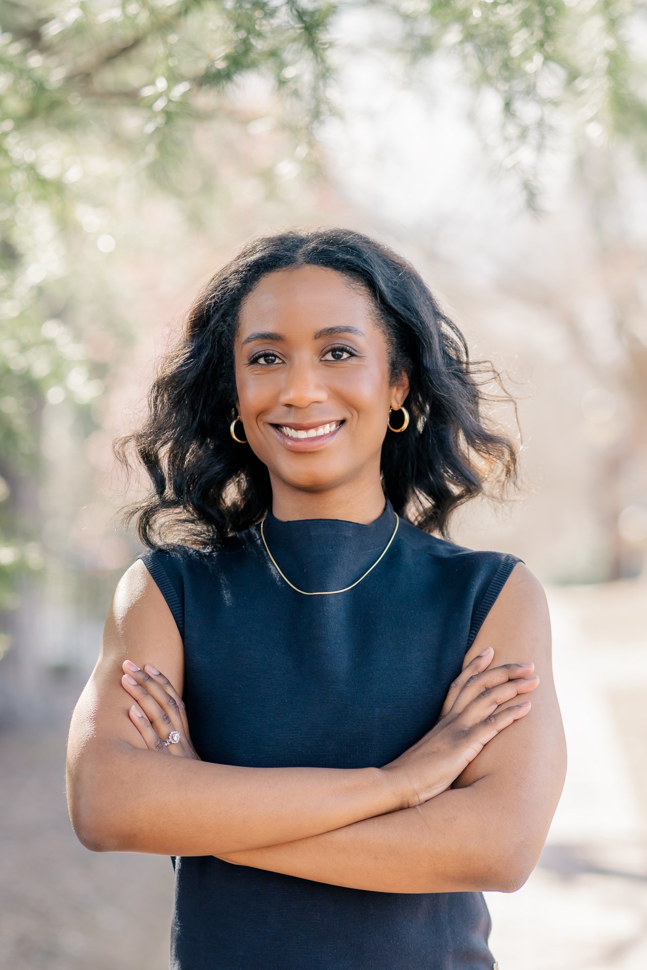 Professional headshots in Fredericksburg Virginia by Stephanie Grooms Artistry