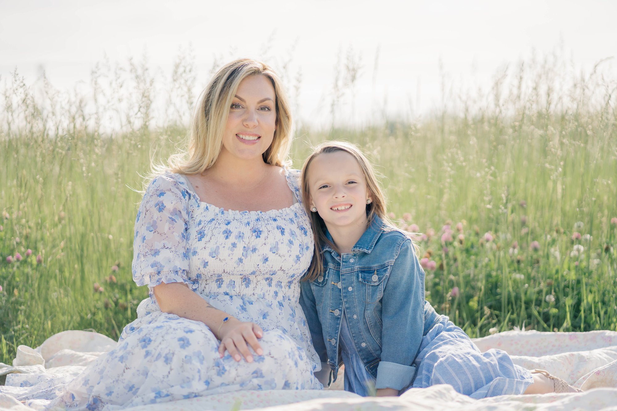 Mother and daughter photography by Stephanie Grooms Artistry