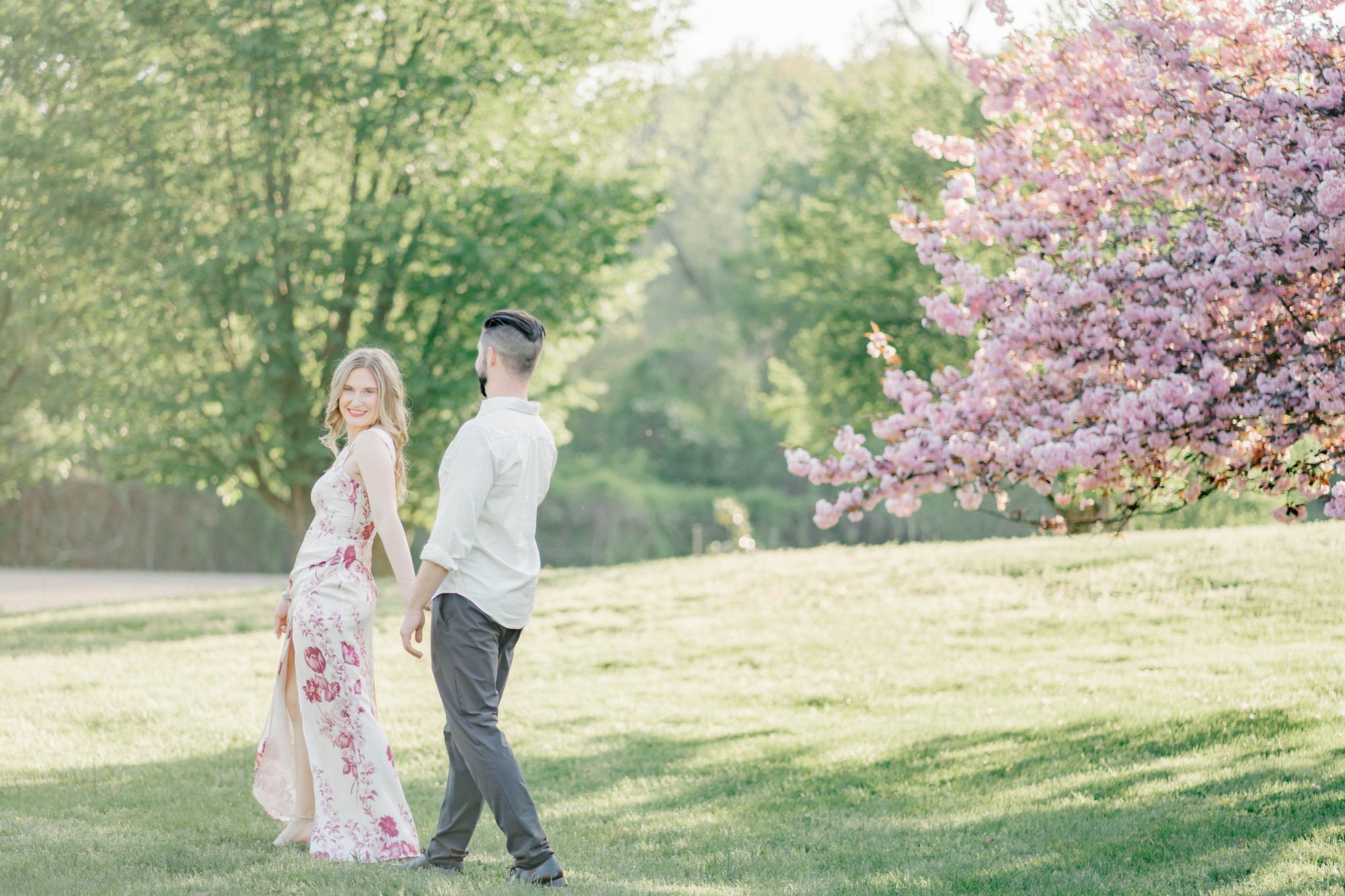 Couples engagement session at the United States National Arboretum captured by Stephanie Grooms Artistry