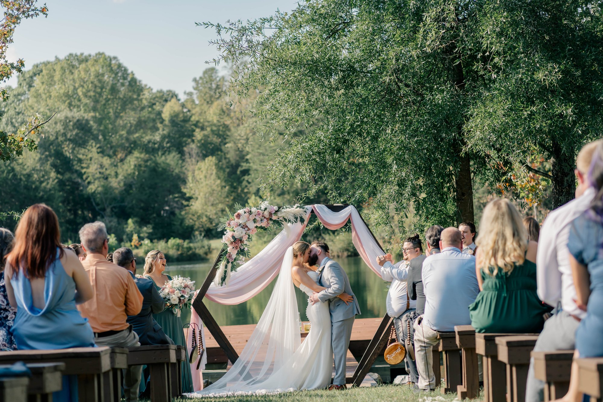 A Virginia Wedding Ceremony Captured by Virginia Wedding Photographer Stephanie Grooms Artistry A Virginia Wedding Ceremony Captured by Virginia Wedding Photographer Stephanie Grooms Artistry
