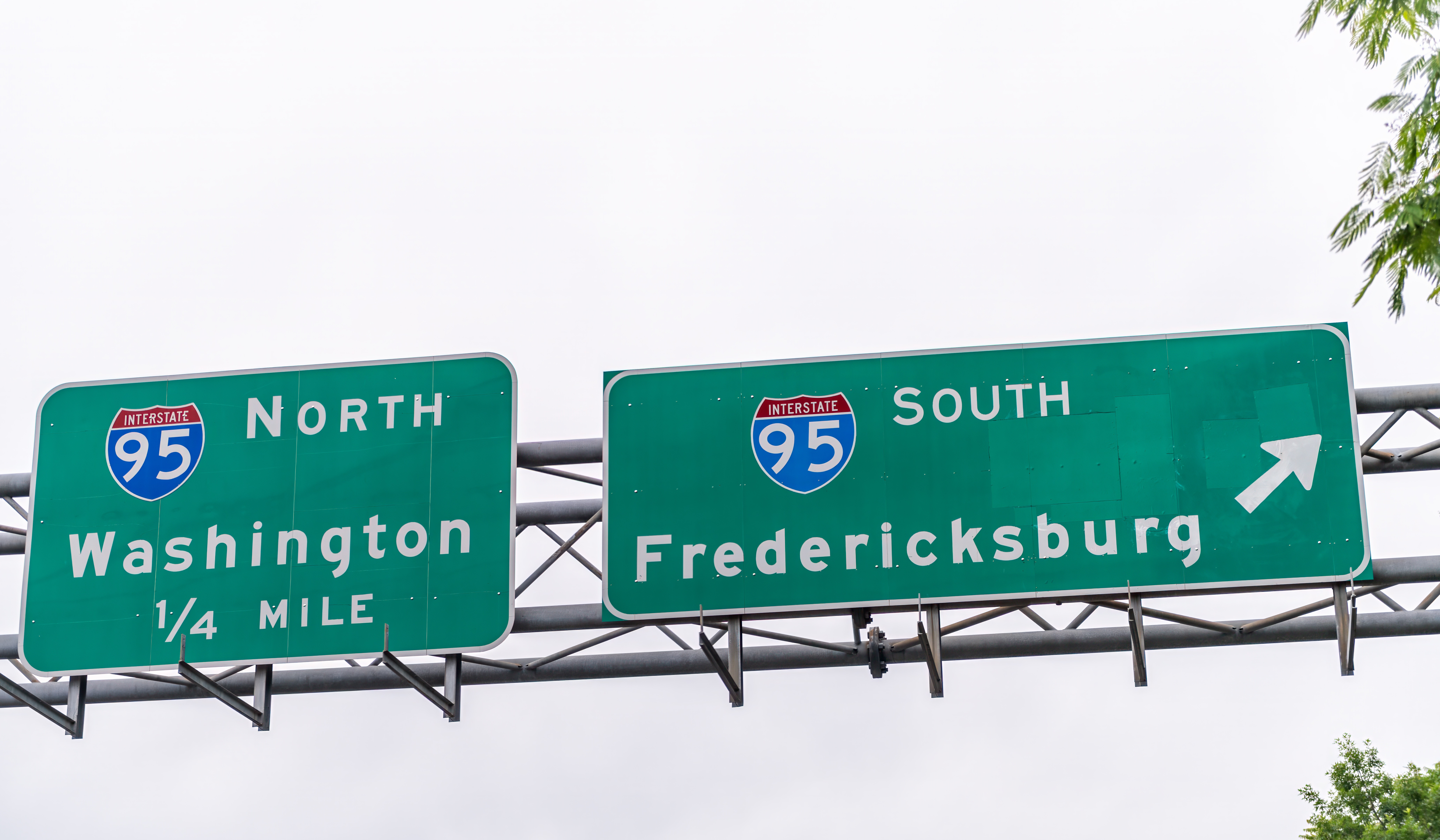 Looking for the best website design in Fredericksburg, VA? Learn what small businesses need to rank on Google, attract local customers, and turn visitors into leads.